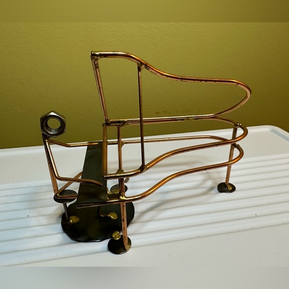 Vintage Rock Creek Metal Craft Piano Man - Picture 1 of 7